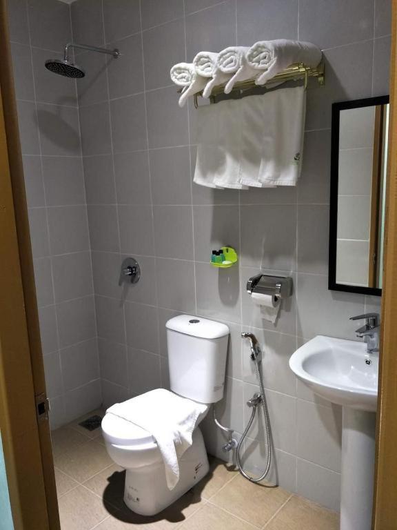 โอโย 89855 ซาลิม รูม Hotel ซีบู ภายนอก รูปภาพ